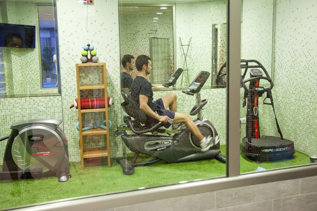 מונטנחוס Apartamentos Campuebla מראה חיצוני תמונה