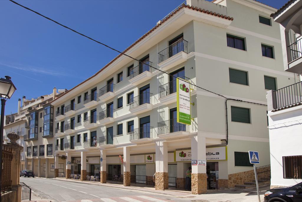 מונטנחוס Apartamentos Campuebla מראה חיצוני תמונה