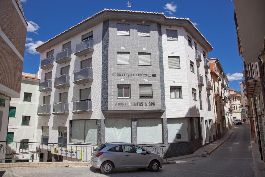 מונטנחוס Apartamentos Campuebla מראה חיצוני תמונה